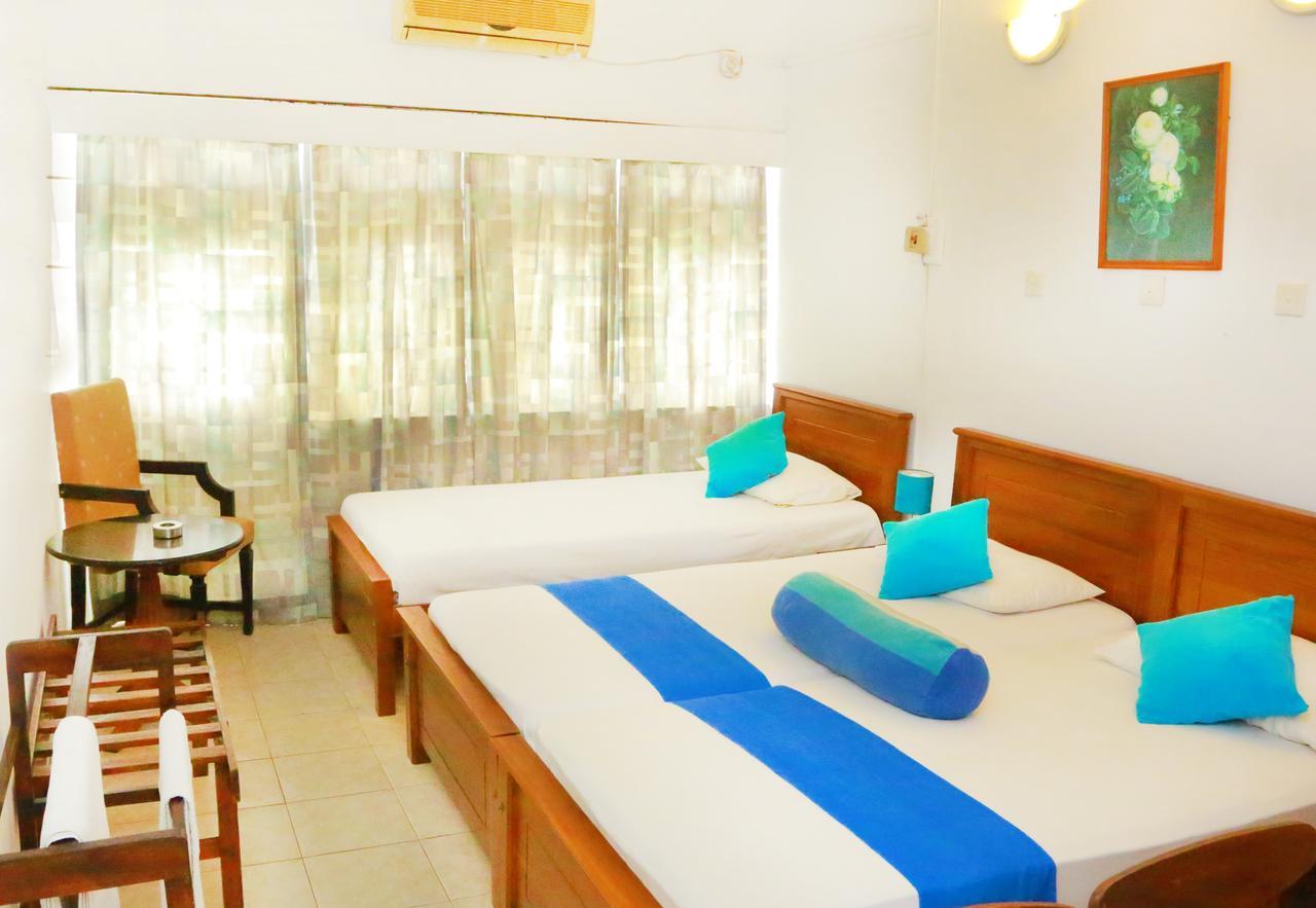 Ranveli Beach Resort Dehiwala-Mount Lavinia Zewnętrze zdjęcie