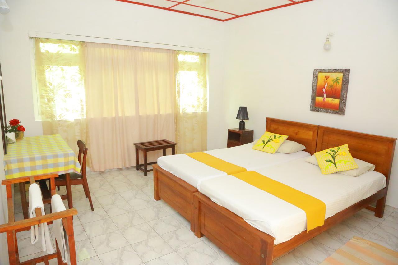 Ranveli Beach Resort Dehiwala-Mount Lavinia Zewnętrze zdjęcie